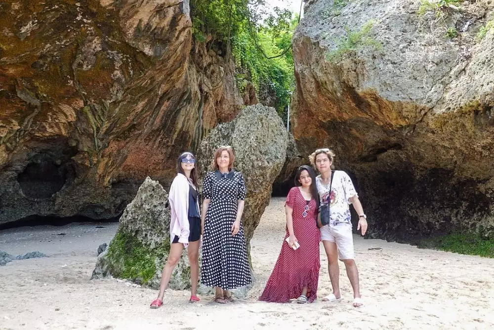 Kedekatan Maia Estianty dan Tissa Biani © Instagram & YouTube Kedekatan Maia Estianty dan Tissa Biani © Instagram & YouTube