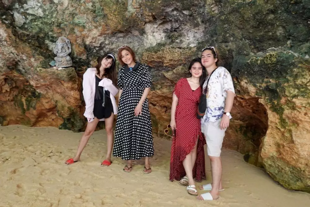 Kedekatan Maia Estianty dan Tissa Biani © Instagram & YouTube Kedekatan Maia Estianty dan Tissa Biani © Instagram & YouTube