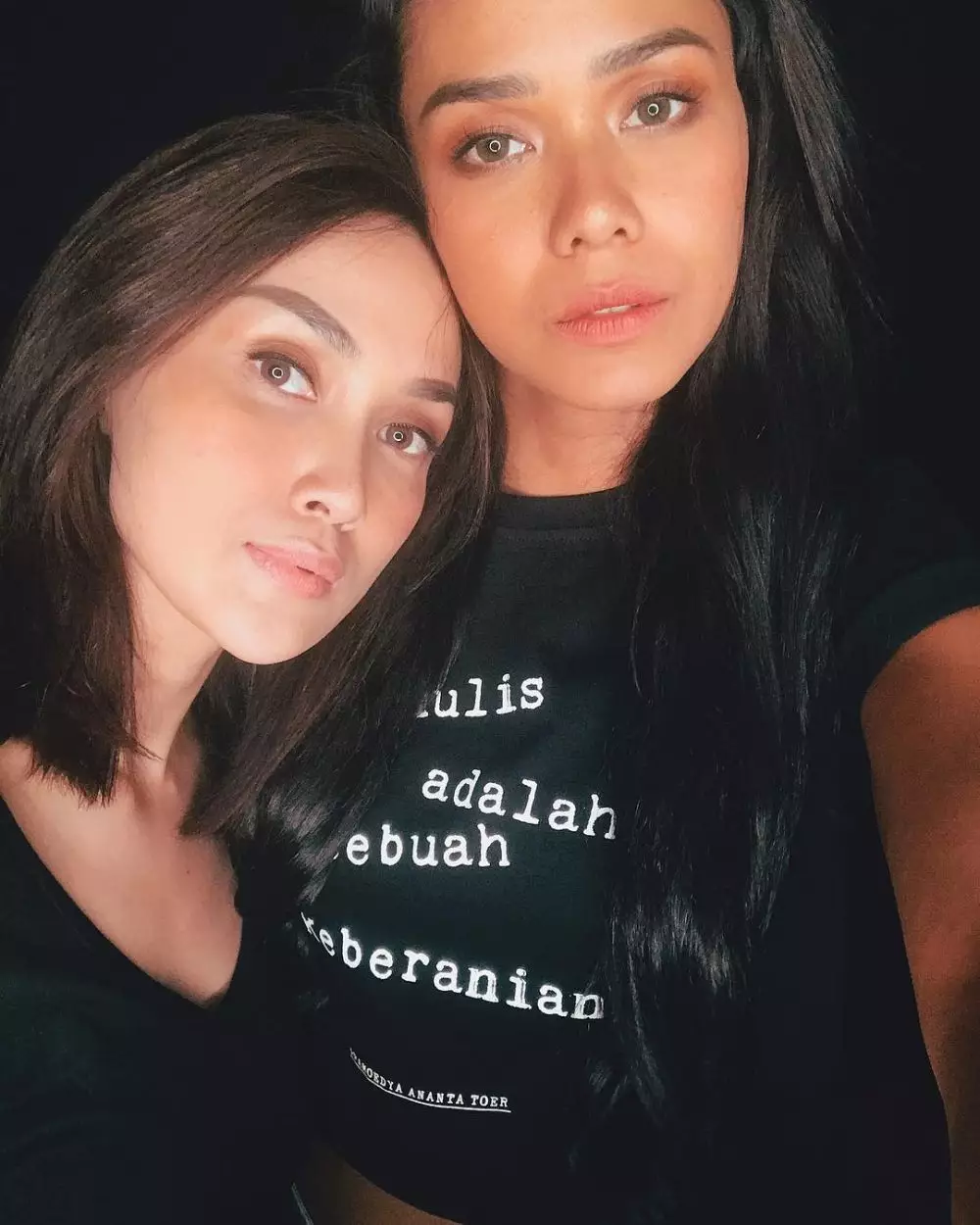 Seleb punya hubungan saudara  © 2020 brilio.net