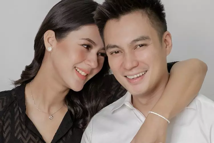 Pesinetron menikah dengan cewek blasteran  © 2020 brilio.net