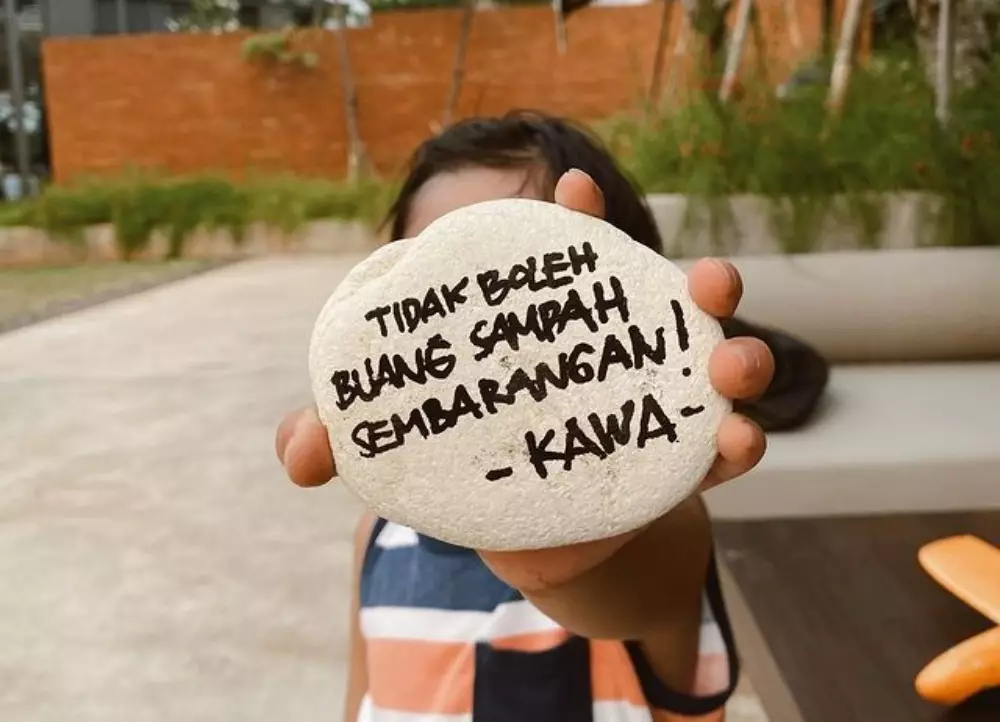 Andien peduli lingkungan © 2020 brilio.net Andien peduli lingkungan © 2020 brilio.net