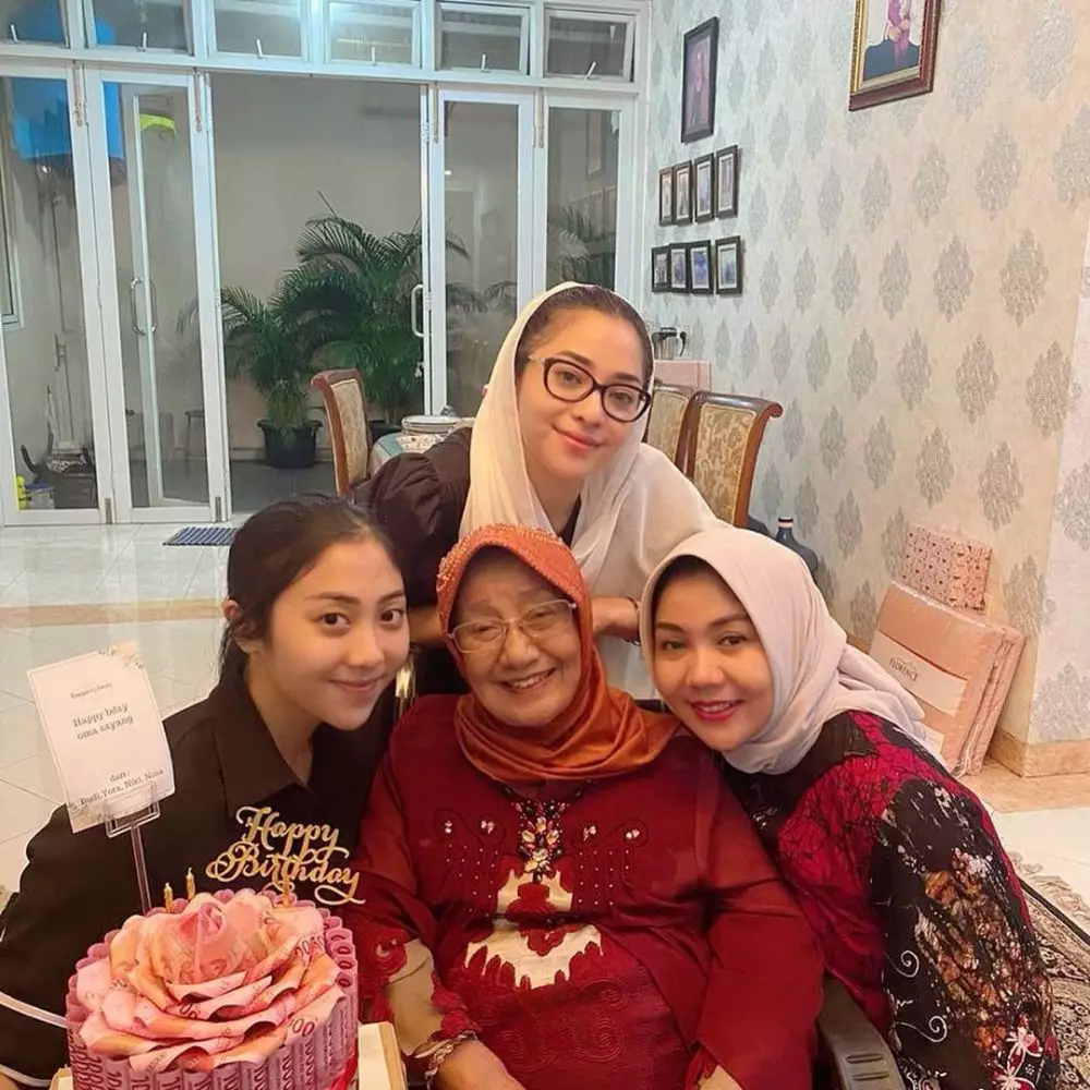 Nenek nikita willy meninggal © Instagram Nenek nikita willy meninggal © Instagram