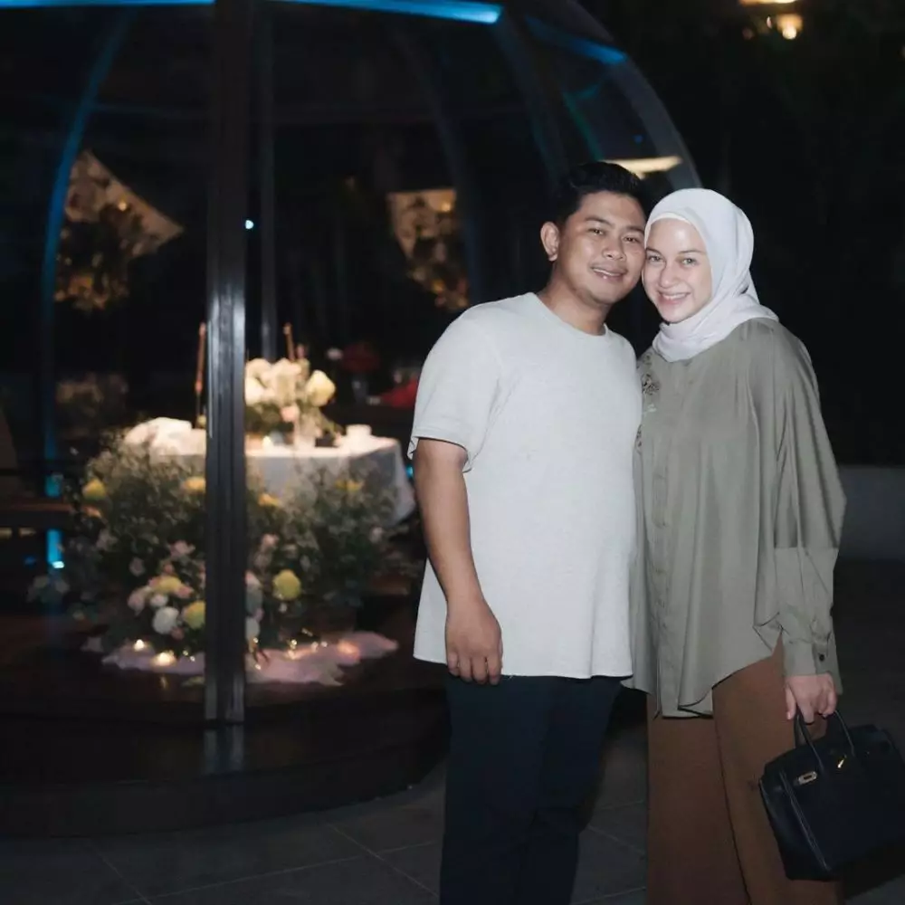 Potret momen ulang tahun Nina Zatulini © 2020 brilio.net Potret momen ulang tahun Nina Zatulini © 2020 brilio.net