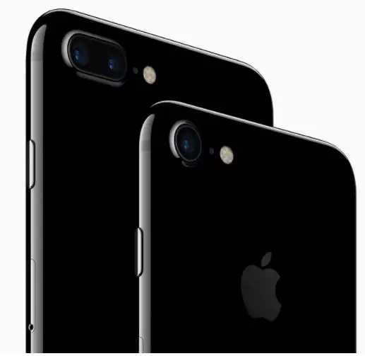 Harga iPhone 7 © apple.com Harga iPhone 7 © apple.com