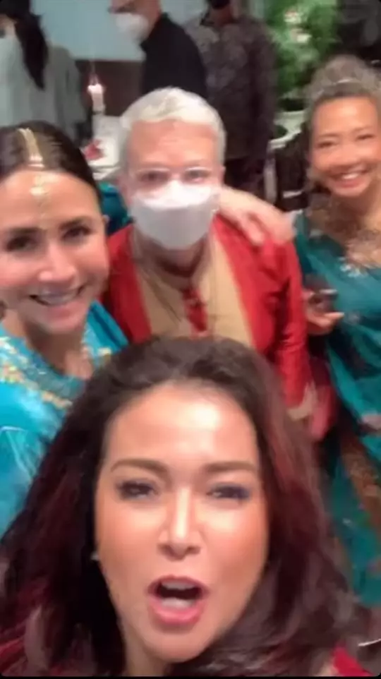 Jennifer Jill ultah ipar © Instagram