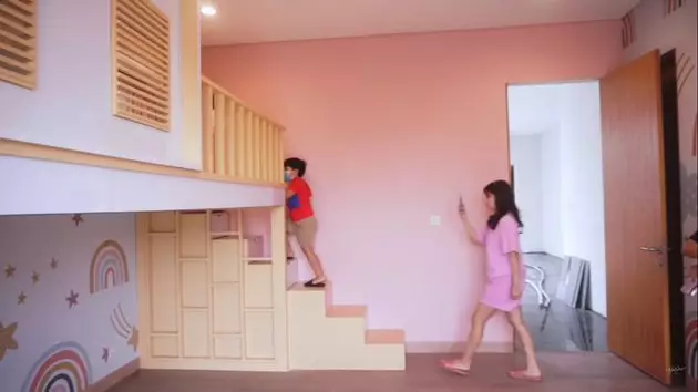 kamar anak Nisya Ahmad © YouTube