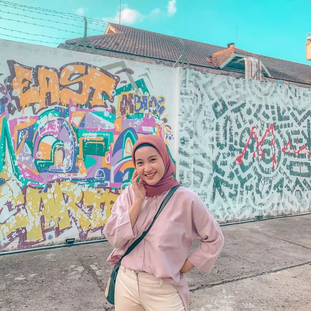 potret terbaru pemeran bintang  © Instagram