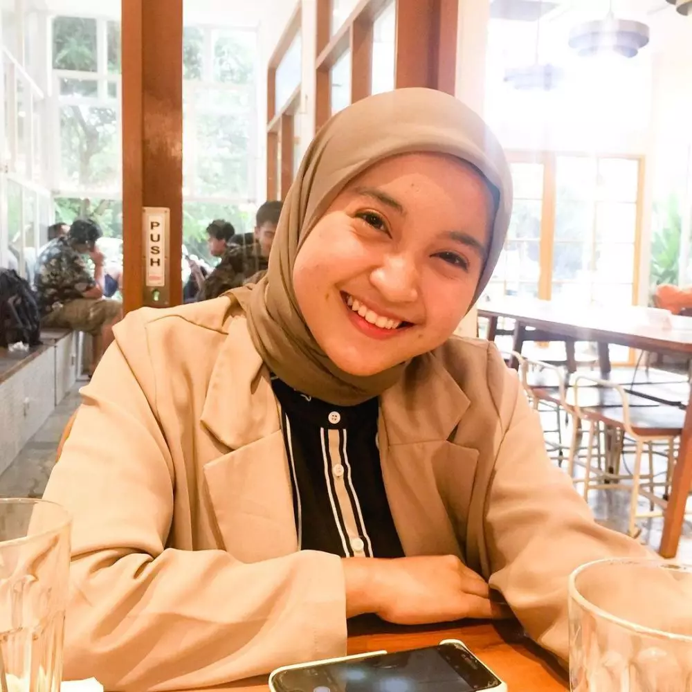 potret terbaru pemeran bintang  © Instagram