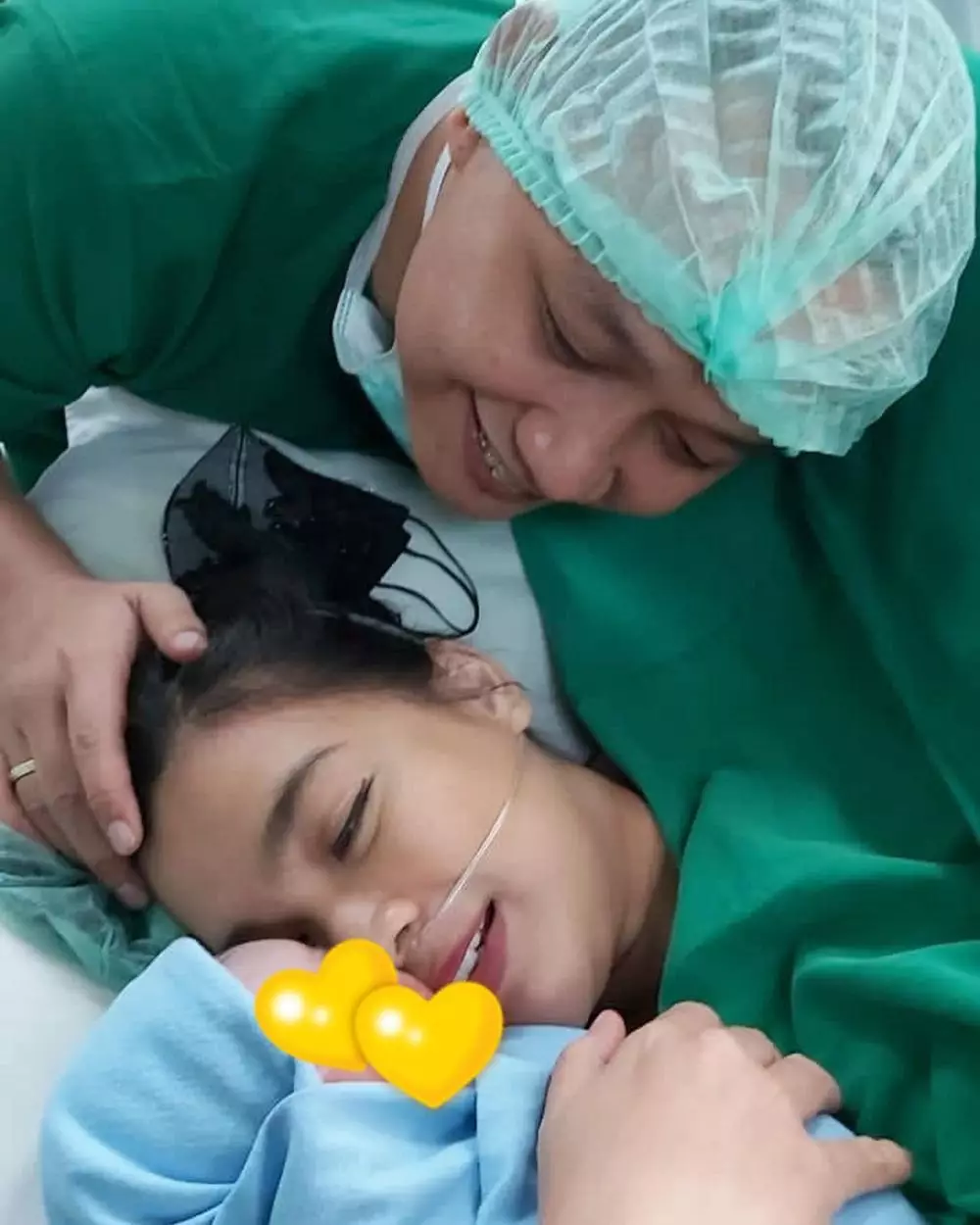 momen kezia melahirkan © Instagram