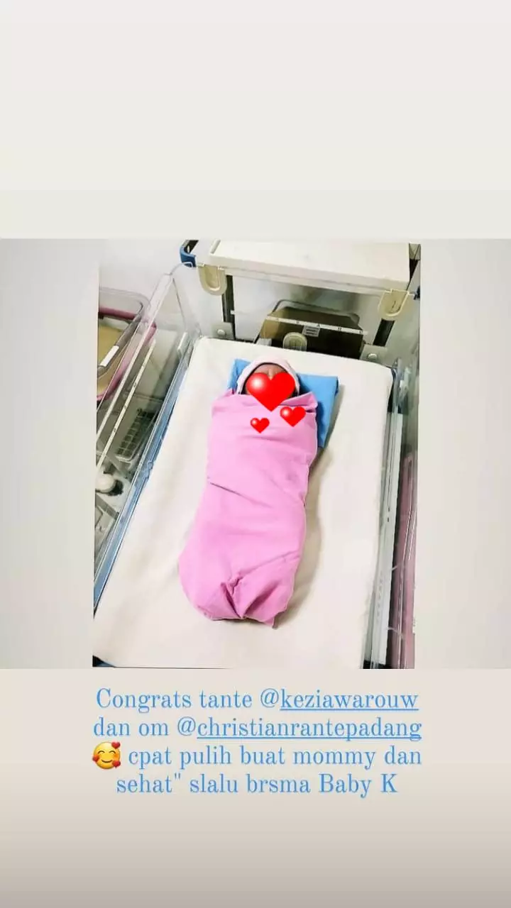 momen kezia melahirkan © Instagram
