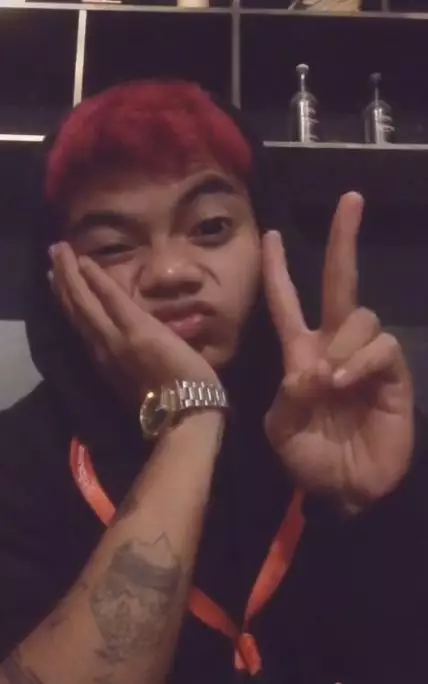 potret ilham cowok tiktok mirip reza arap © Berbagai Sumber  potret ilham cowok tiktok mirip reza arap © Berbagai Sumber