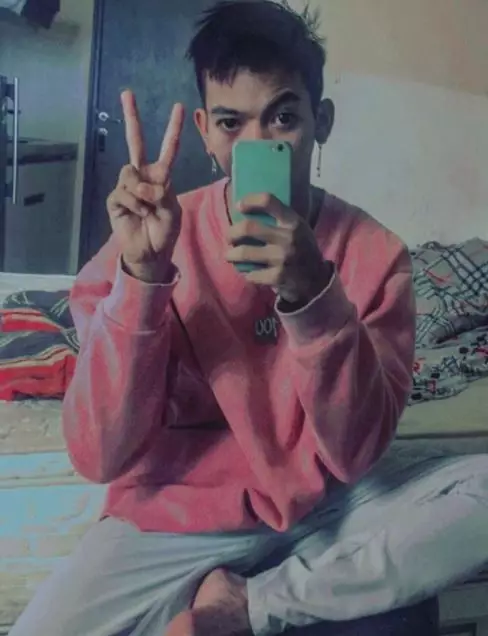 potret ilham cowok tiktok mirip reza arap © Berbagai Sumber  potret ilham cowok tiktok mirip reza arap © Berbagai Sumber