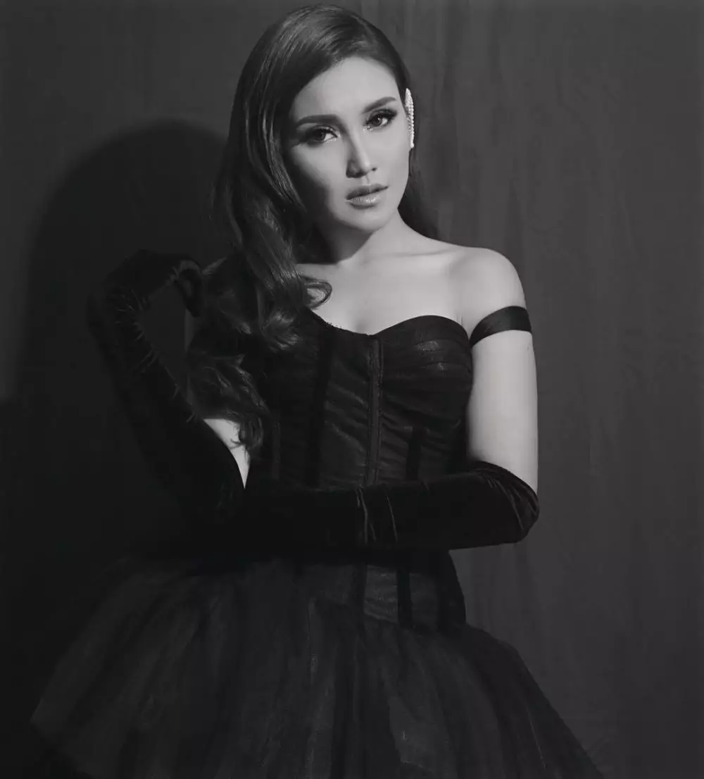 Gaya pemotretan Ayu Ting Ting © 2020 brilio.net