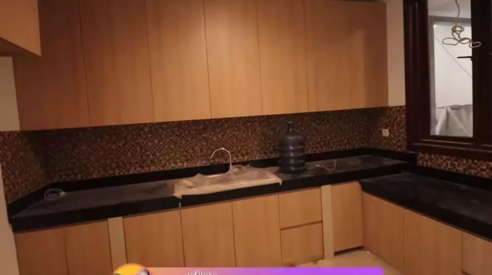 potret rumah baru Cut Meyriska © YouTube