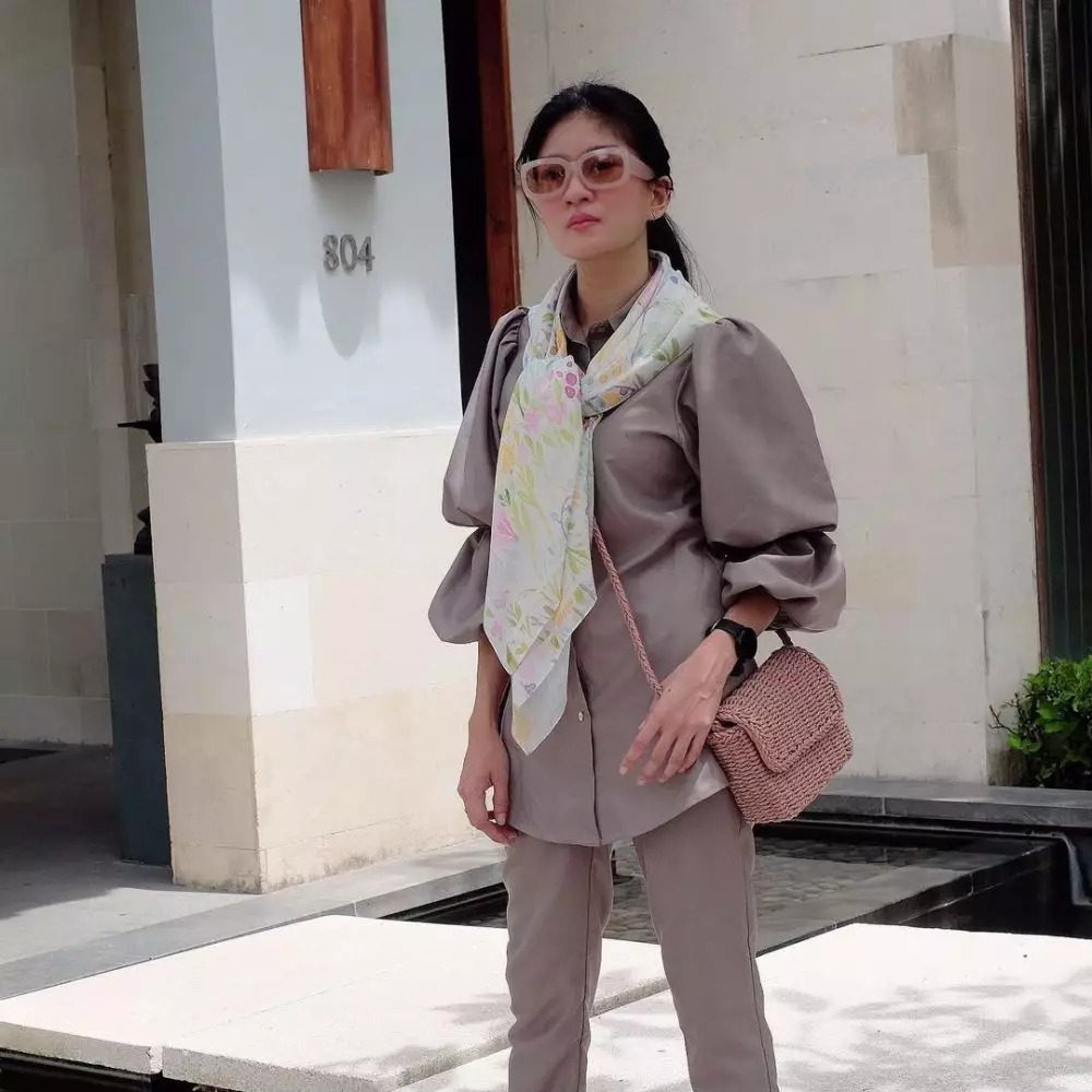 pesona manajer seleb © Instagram