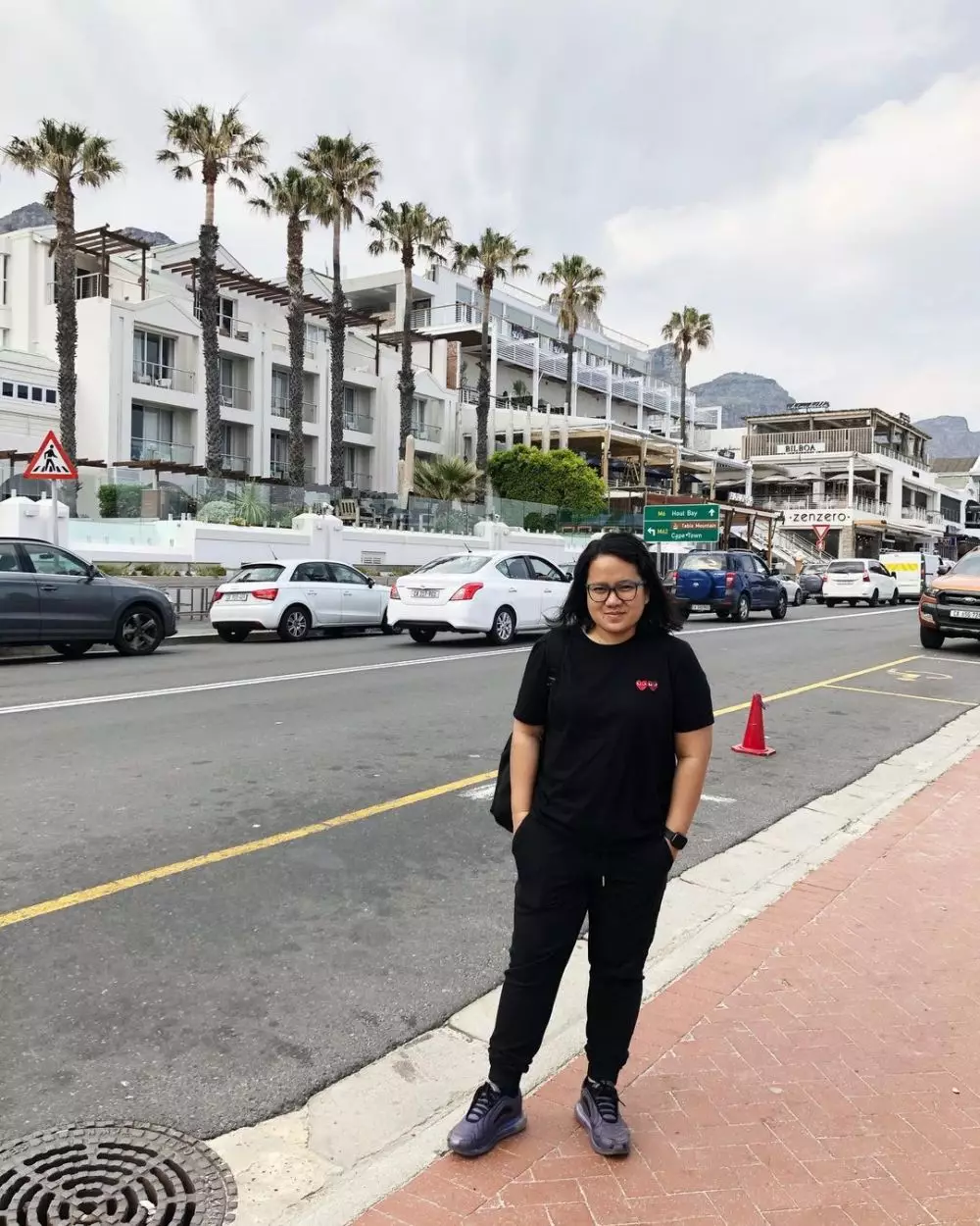 pesona manajer seleb © Instagram