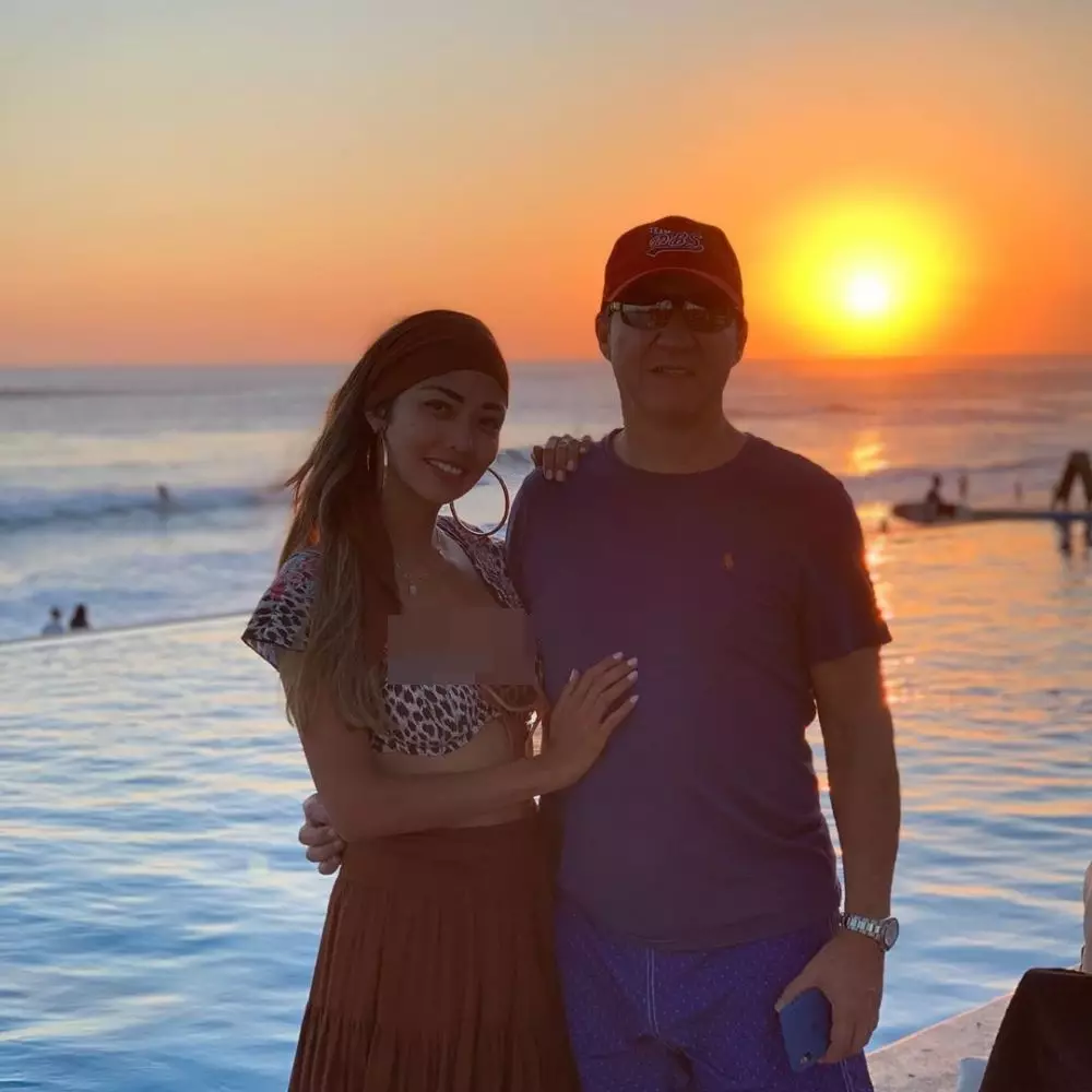 penyanyi dan pasangan bule © Instagram penyanyi dan pasangan bule © Instagram