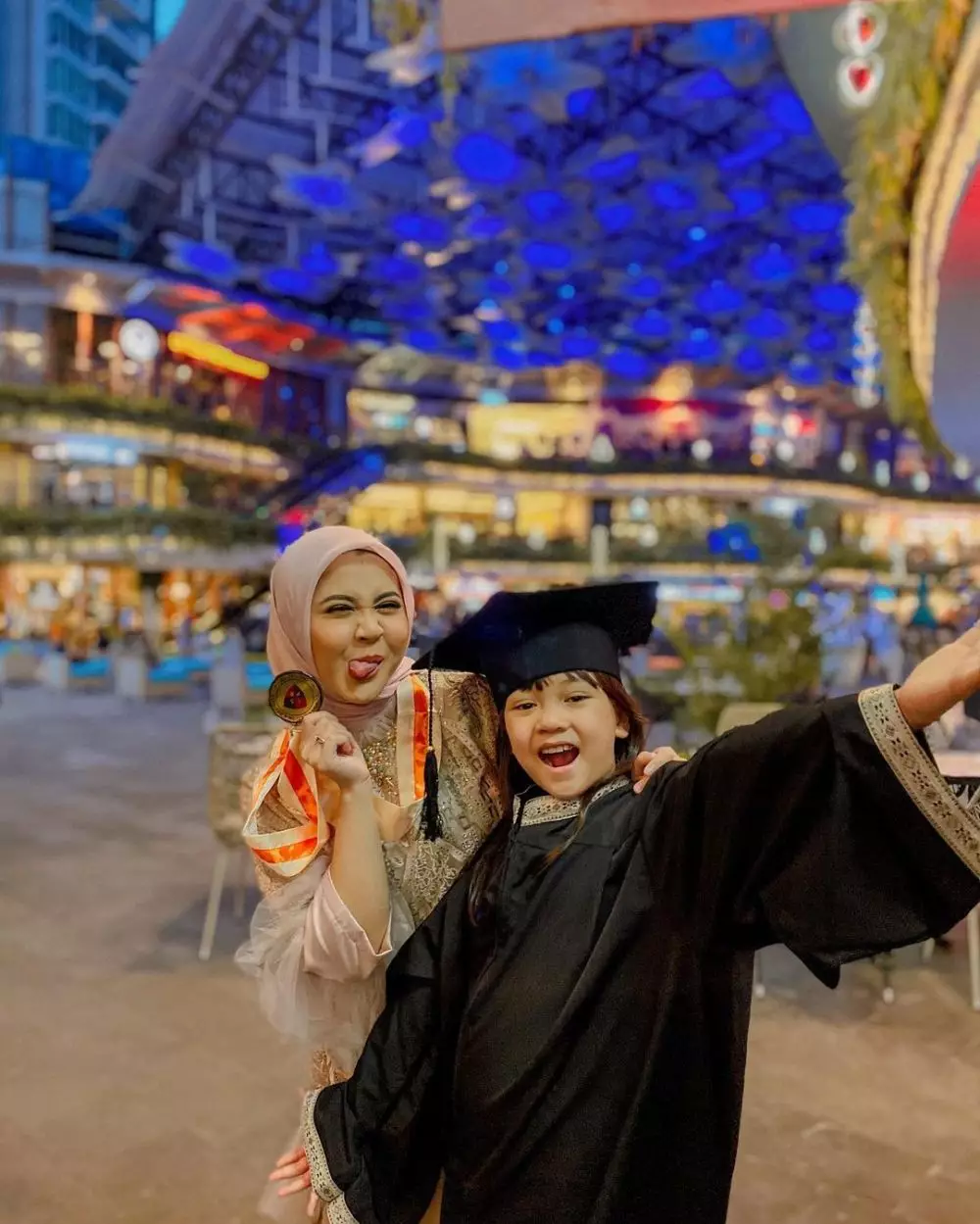 Wisuda Kesha Ratuliu © 2020 brilio.net/ Instagram