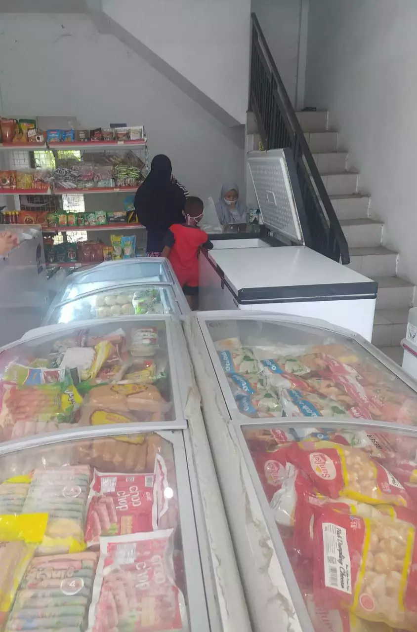 penjual frozen food meraup untung saat pandemi © 2020 brilio.net penjual frozen food meraup untung saat pandemi © 2020 brilio.net