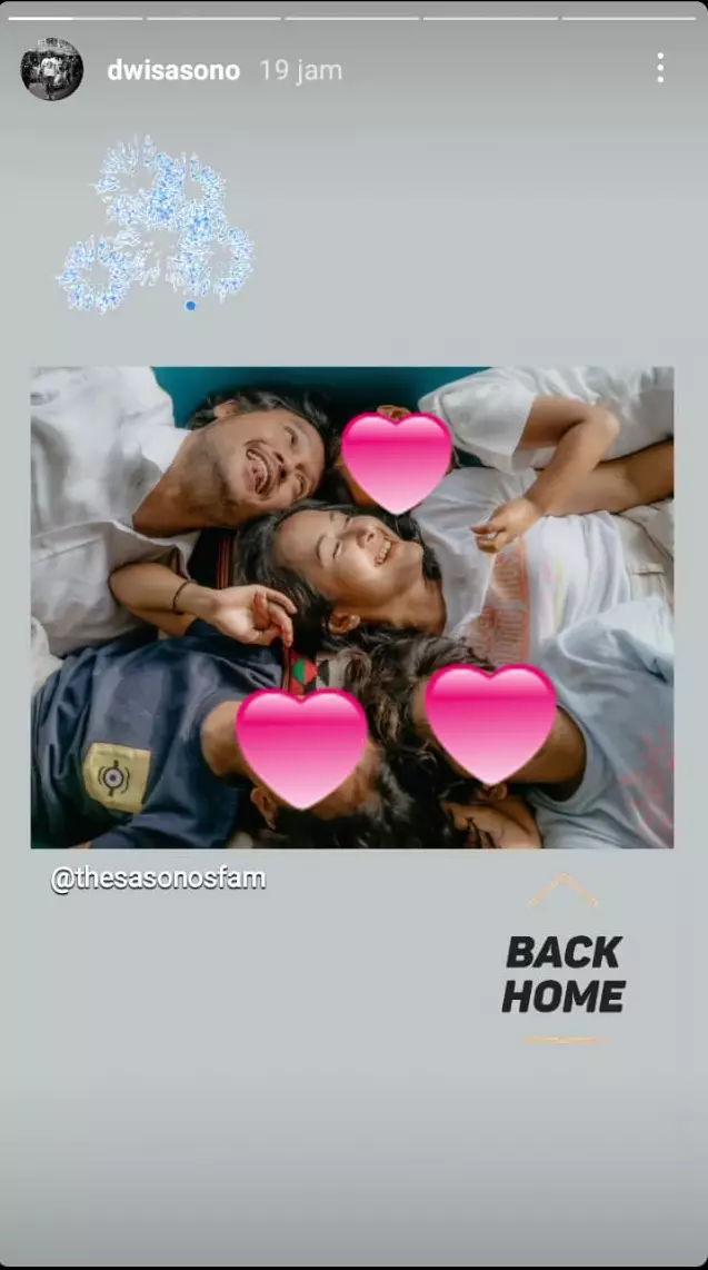 Momen Dwi Sasono pulang ke rumah © Instagram Momen Dwi Sasono pulang ke rumah © Instagram