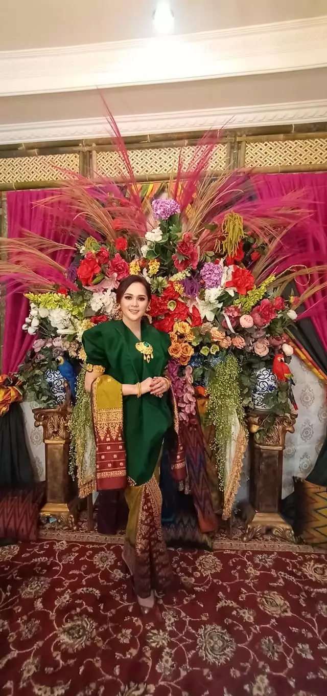 nadia margareza momen © Facebook nadia margareza momen © Facebook