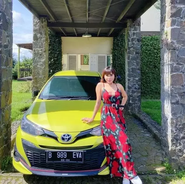 Eva Belisima istri kiwil © Instagram Eva Belisima istri kiwil © Instagram