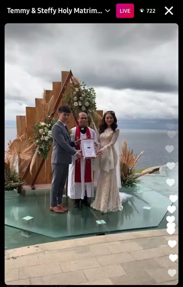 pernikahan Steffy eks Cherrybelle © Instagram pernikahan Steffy eks Cherrybelle © Instagram