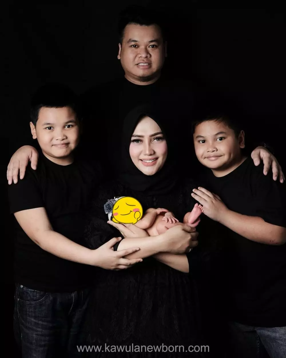 Potret kenangan Yulita dan suami © Instagram