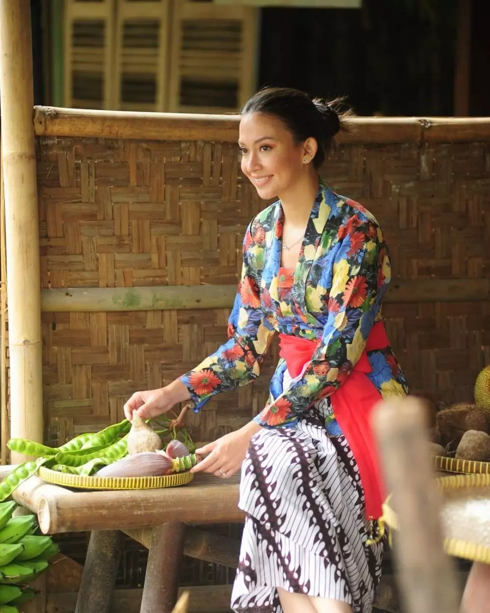 Gaya pemotretan Karina Nadila © 2020 brilio.net/ Instagram Gaya pemotretan Karina Nadila © 2020 brilio.net/ Instagram