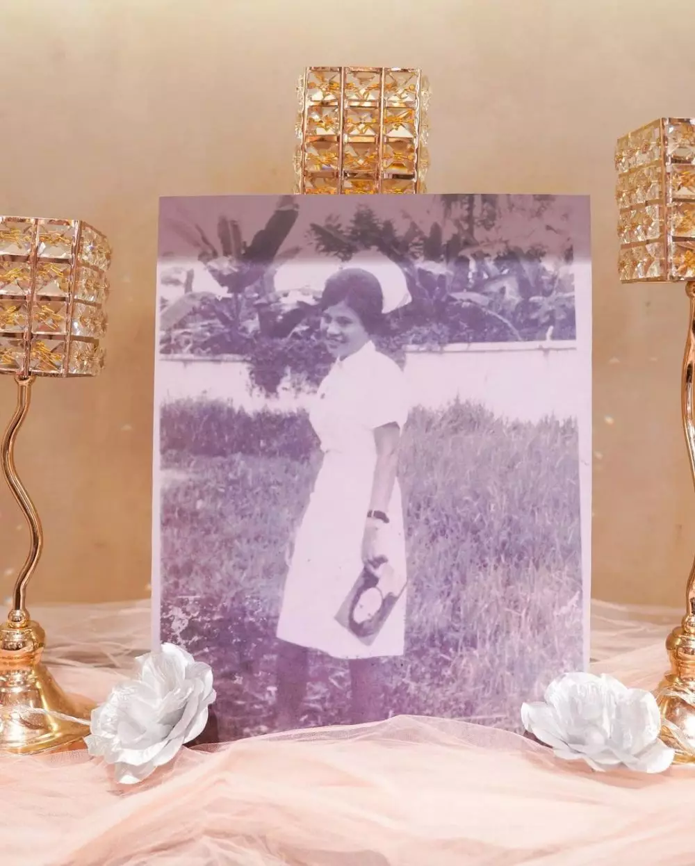 Momen ulang tahun ibunda Robby Purba © 2020 brilio.net/ Instagram Momen ulang tahun ibunda Robby Purba © 2020 brilio.net/ Instagram