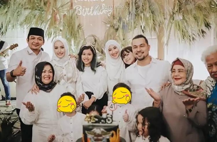 ultah Pasha ke-41 © Instagram ultah Pasha ke-41 © Instagram