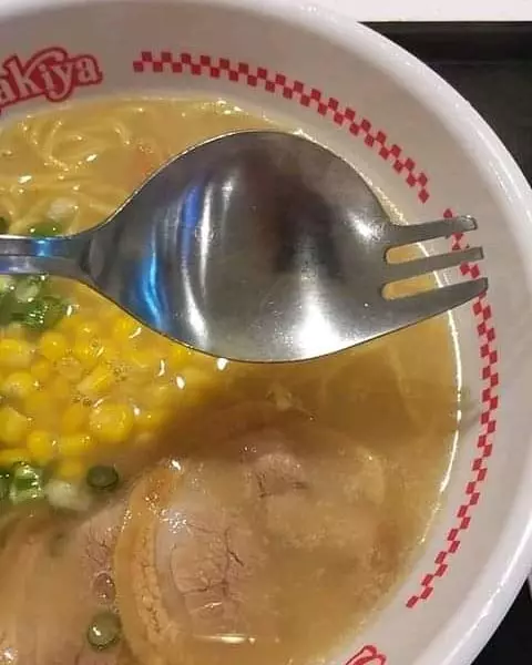 alat makan anti mainstream © Instagram