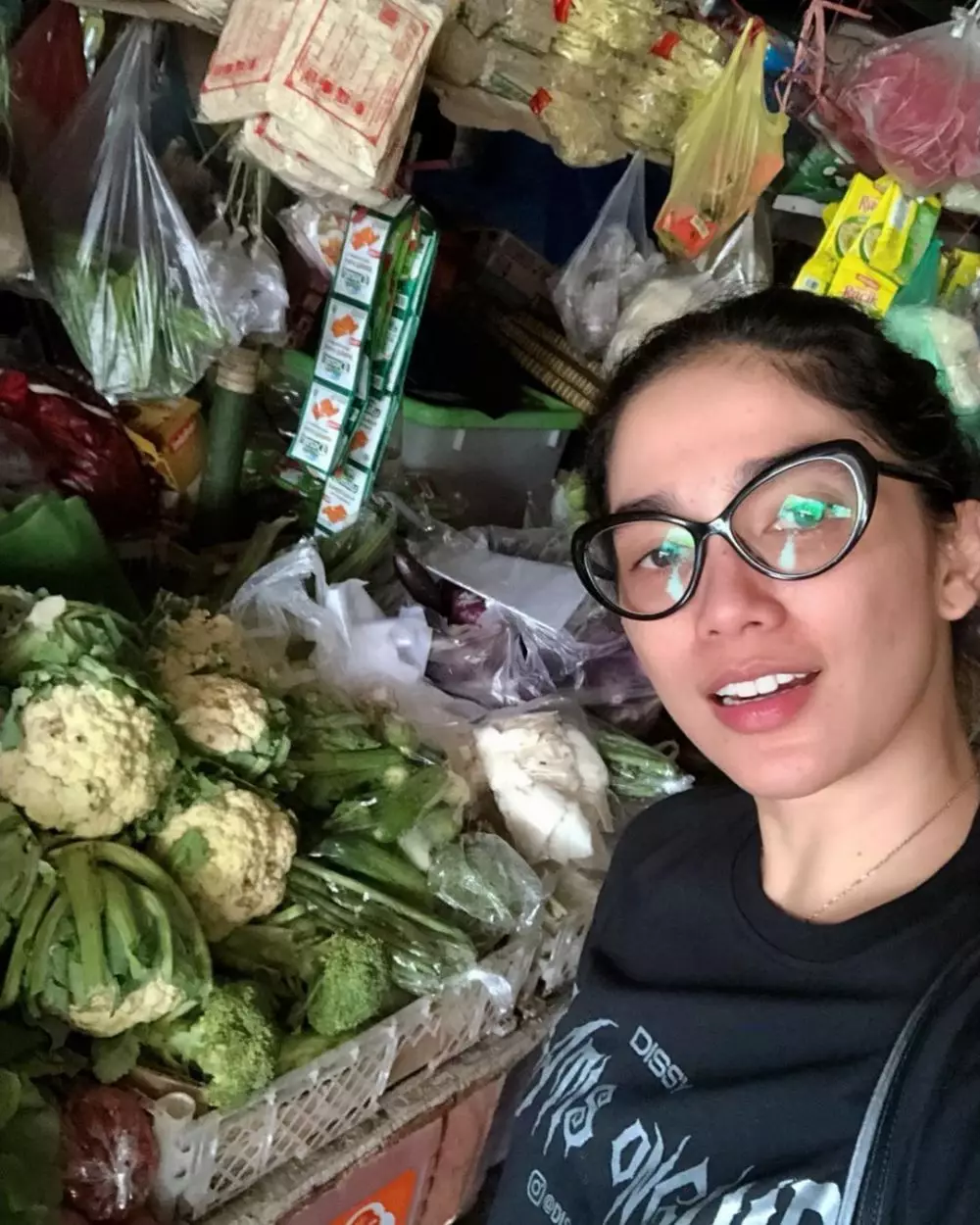 10 potret ussy belanja © 2020 brilio.net