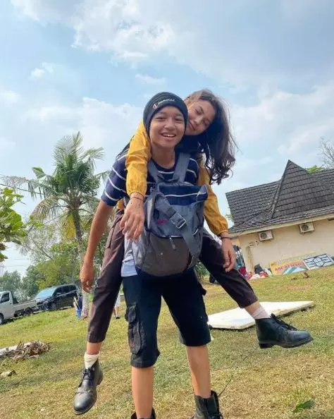 akting Keisha Alvaro dan Saskia Chadwick © 2020 brilio.net akting Keisha Alvaro dan Saskia Chadwick © 2020 brilio.net