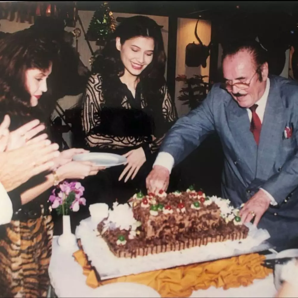 Potret lawas Tamara Bleszynski dan almarhum sang kakak Instagram