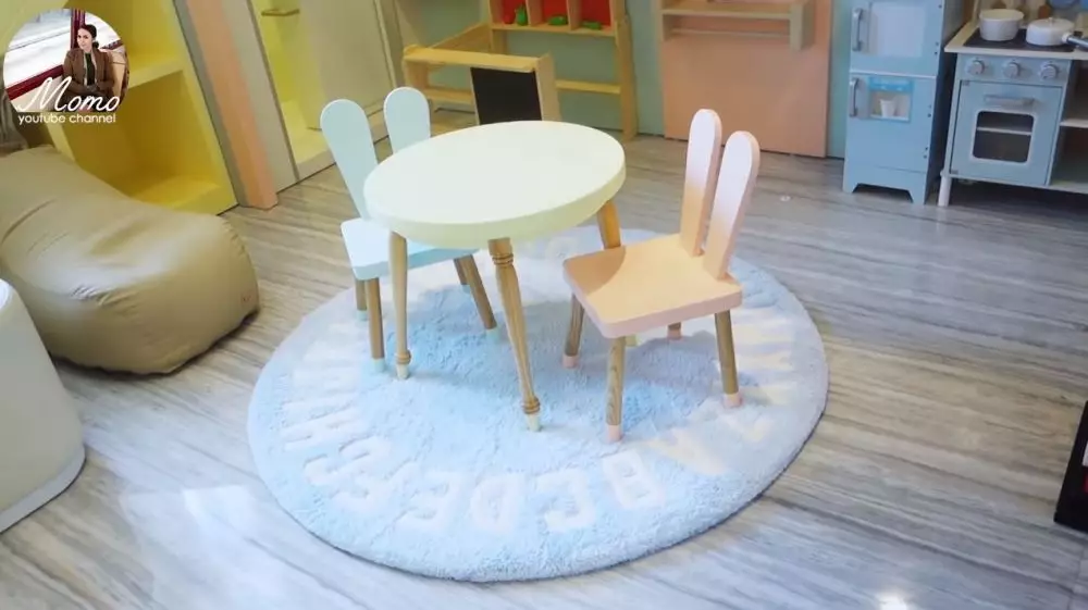 ruang bermain anak Momo © YouTube