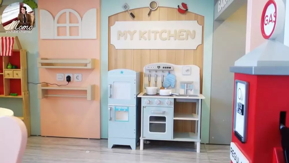 ruang bermain anak Momo © YouTube