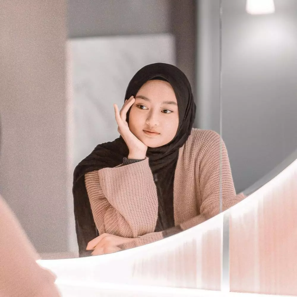 reyna mirip dinda hauw © Instagram