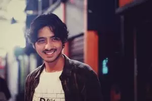 9 Cerita perjalanan karier Arya Saloka, trauma main sinetron