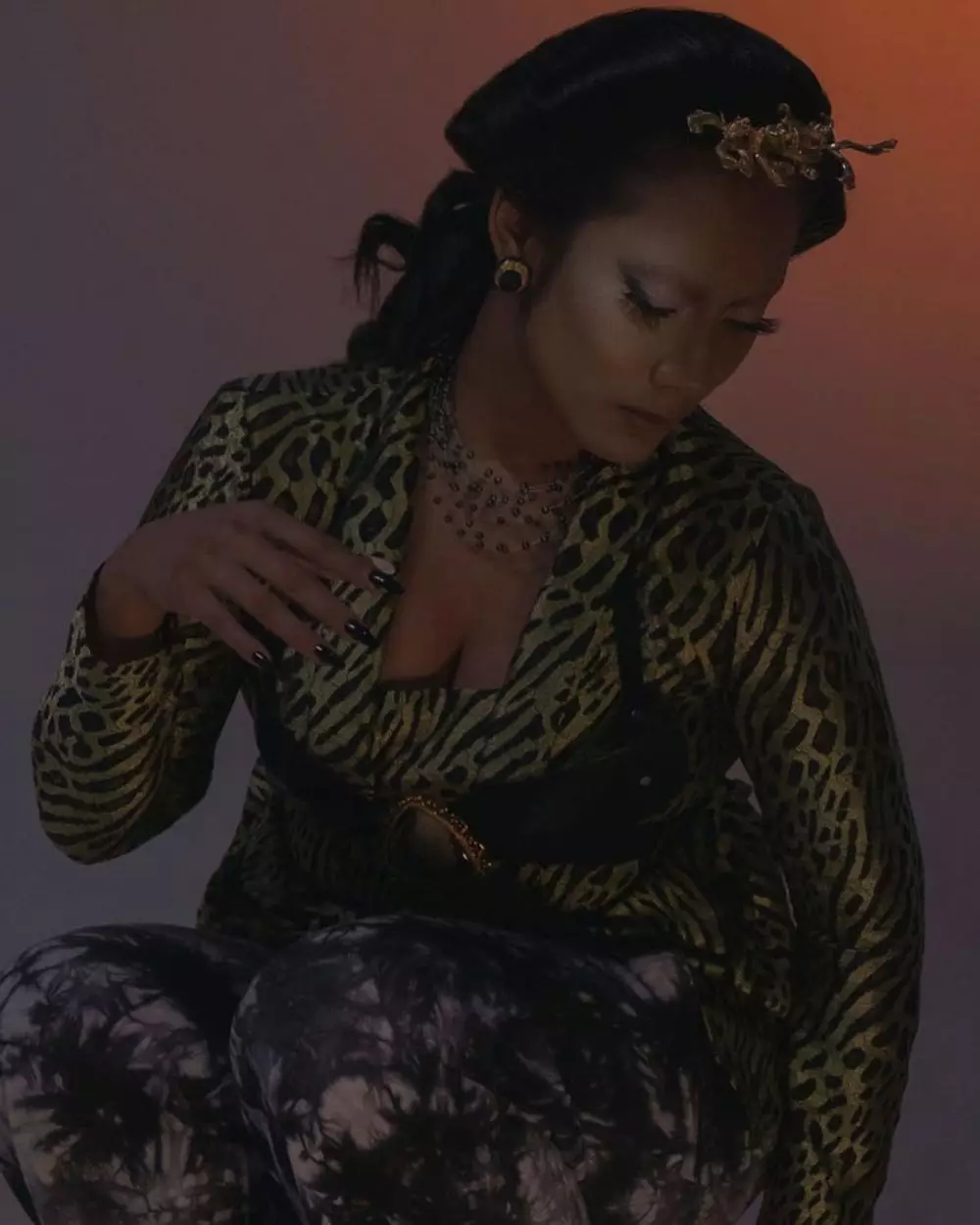 Potret Tara Basro kenakan kebaya Instagram