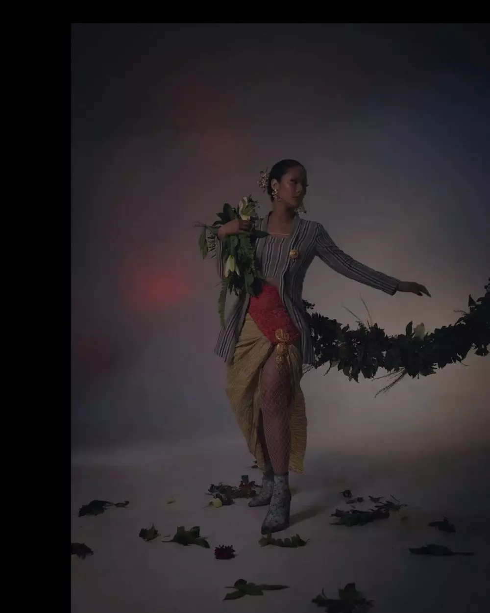 Potret Tara Basro kenakan kebaya Instagram