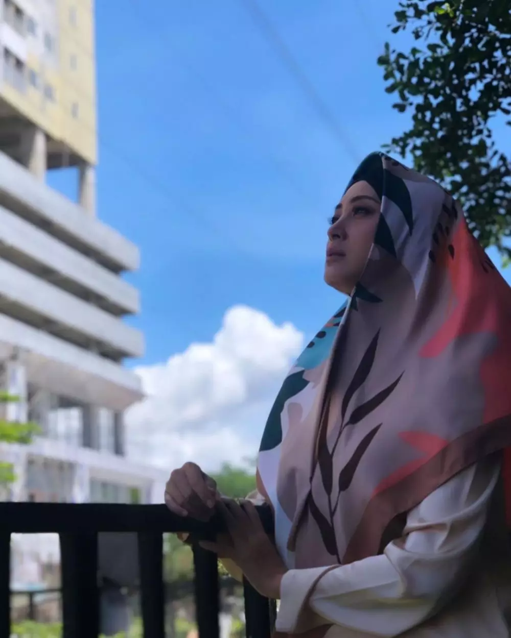 Potret Della Puspita pakai hijab © 2020 brilio.net/ Instagram