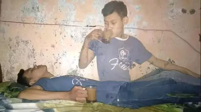 foto editan roh keluar   © Berbagai Sumber