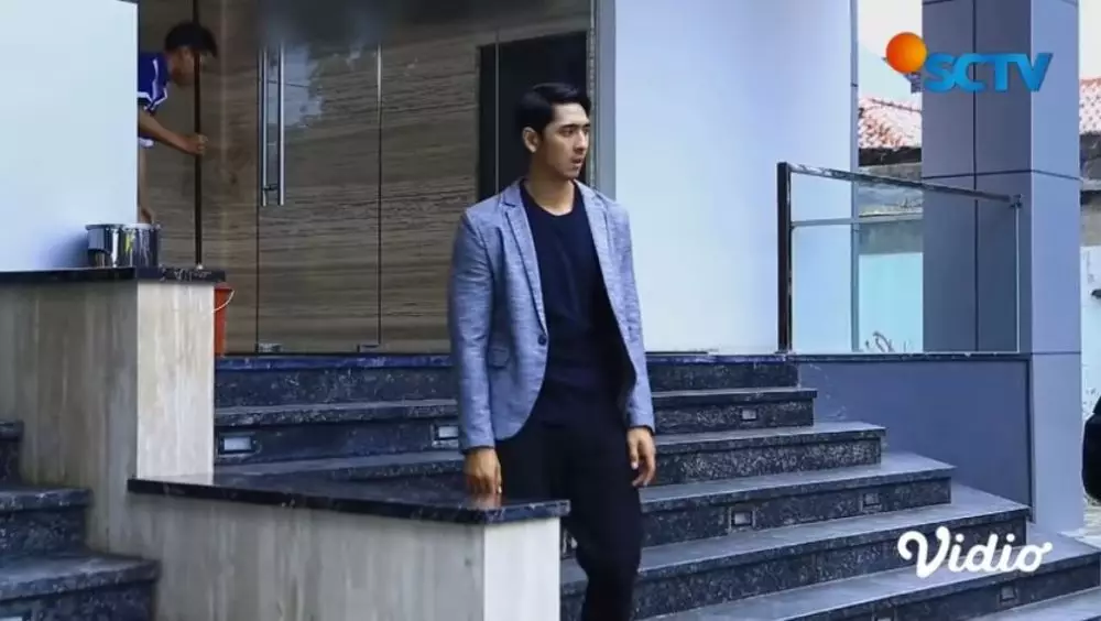 fashion Arya Saloka ©Instagram fashion Arya Saloka ©Instagram