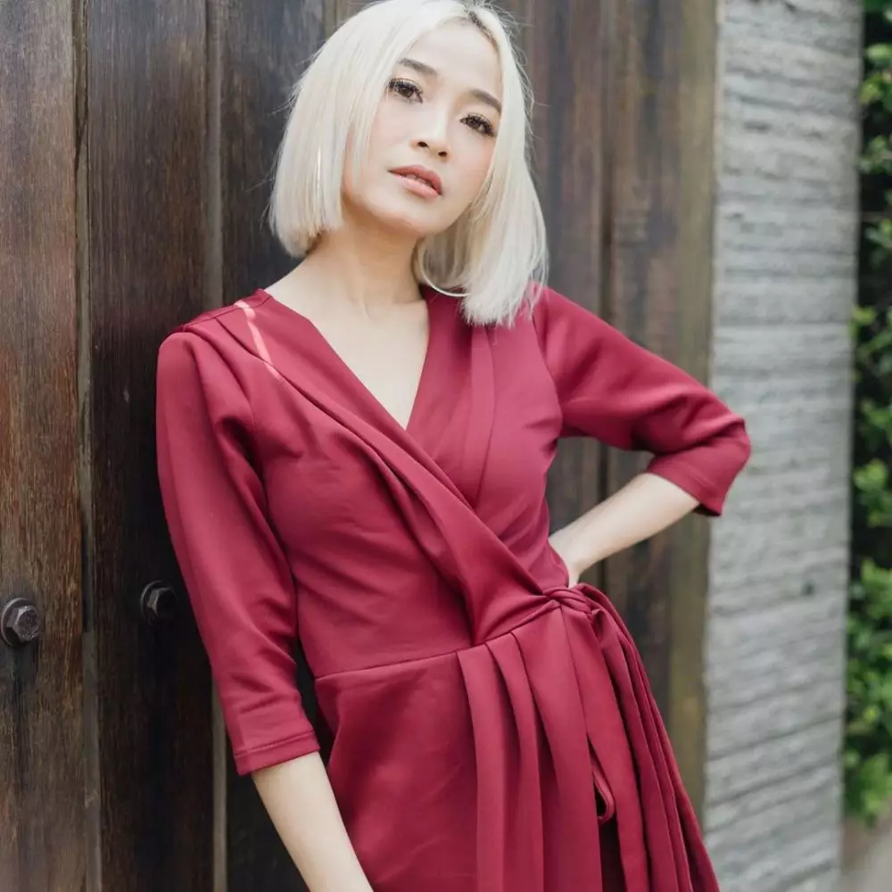 Fakta lagu baru Rinni Wulandari © 2020 brilio.net Fakta lagu baru Rinni Wulandari © 2020 brilio.net