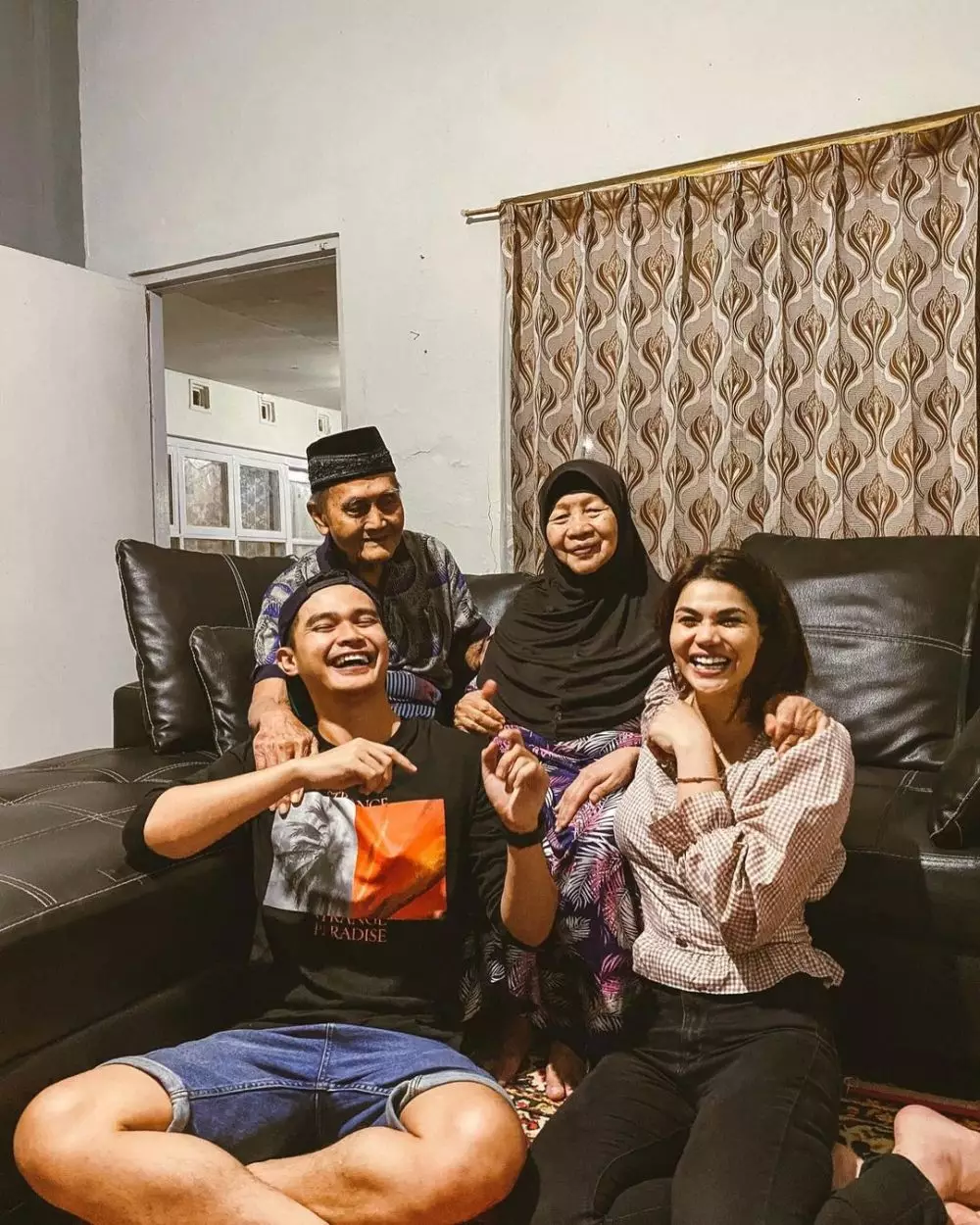 Katty dan keluarga Aiman © Instagram Katty dan keluarga Aiman © Instagram