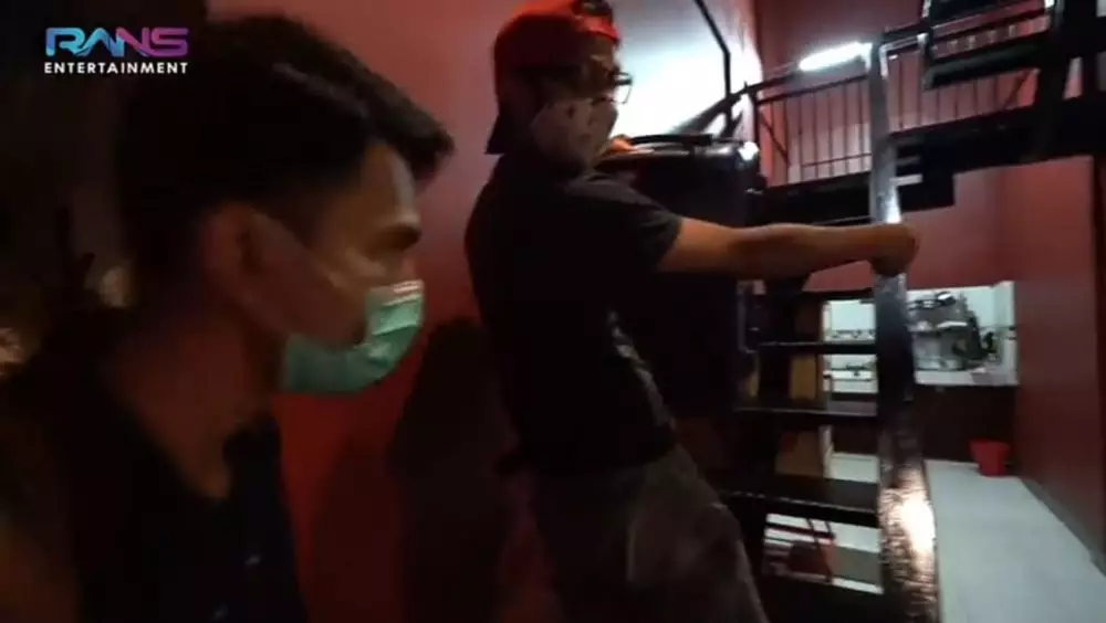 Potret kamar kost Dimas Ahmad © 2020 brilio.net YouTube