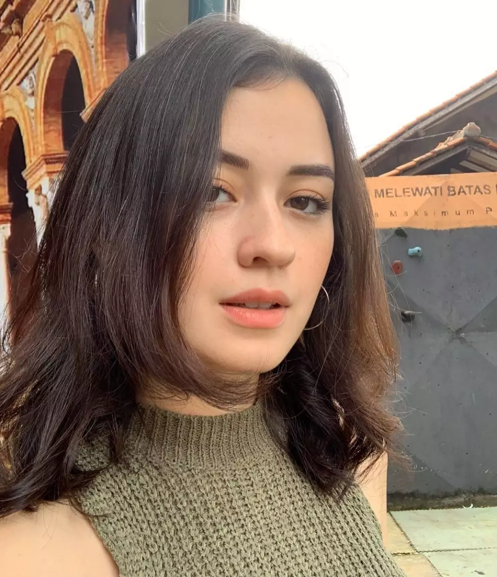 7 Seleb dekat dengan Adipati © Instagram