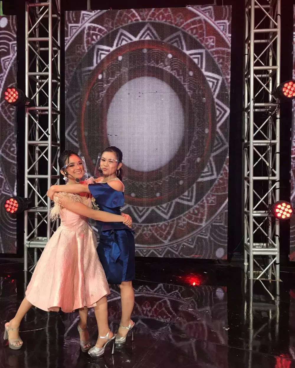 Persahabatan Meli dan Nia LIDA © Instagram