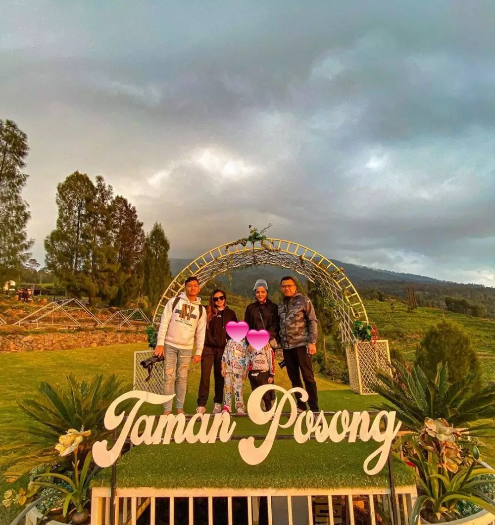 Potret Ashanty saat jelajah alam © Instagram